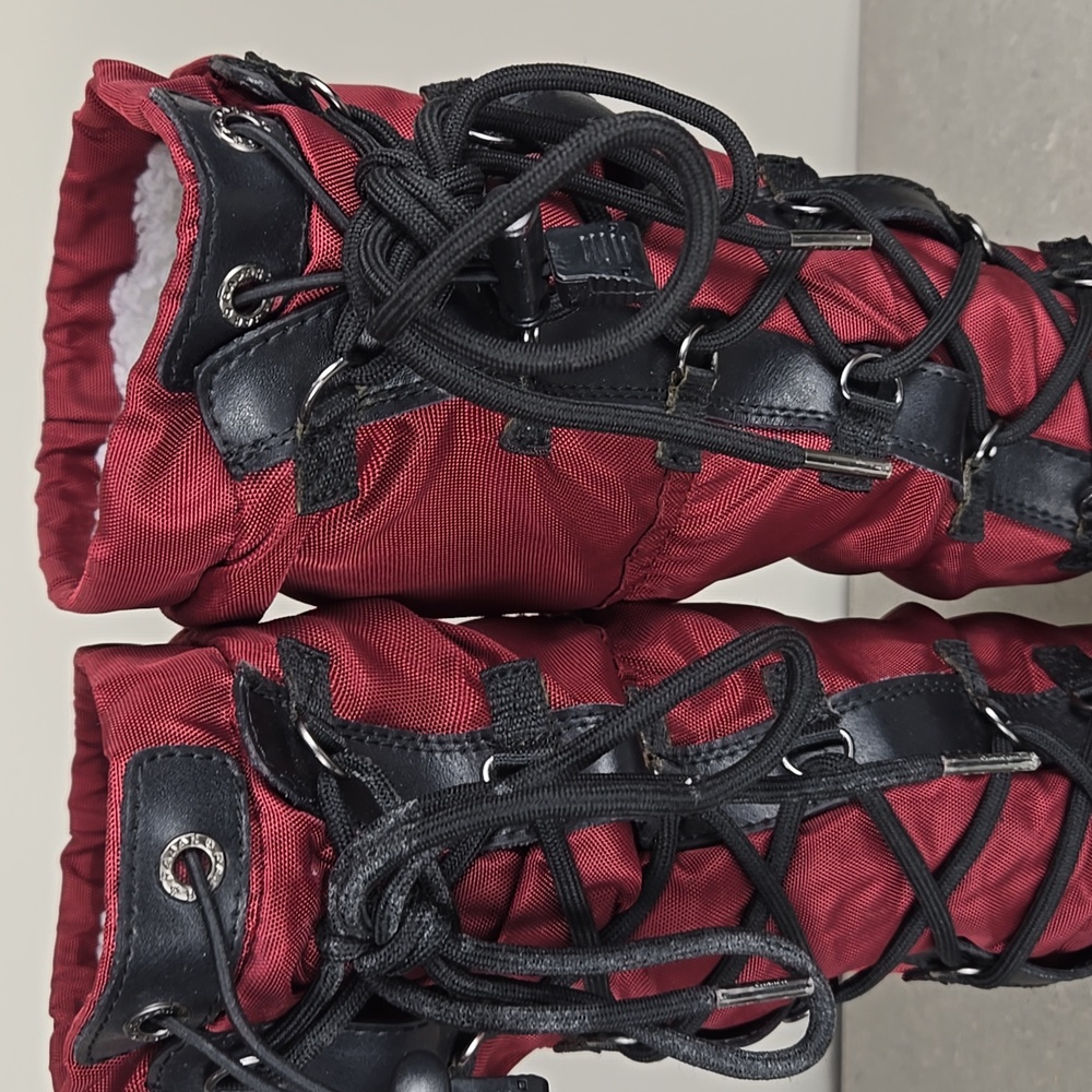 Pajar Red Tall Lace-Up Winter Boots Alpine Chalet Chic Snowcore, Size 6 - Picture 4 of 12